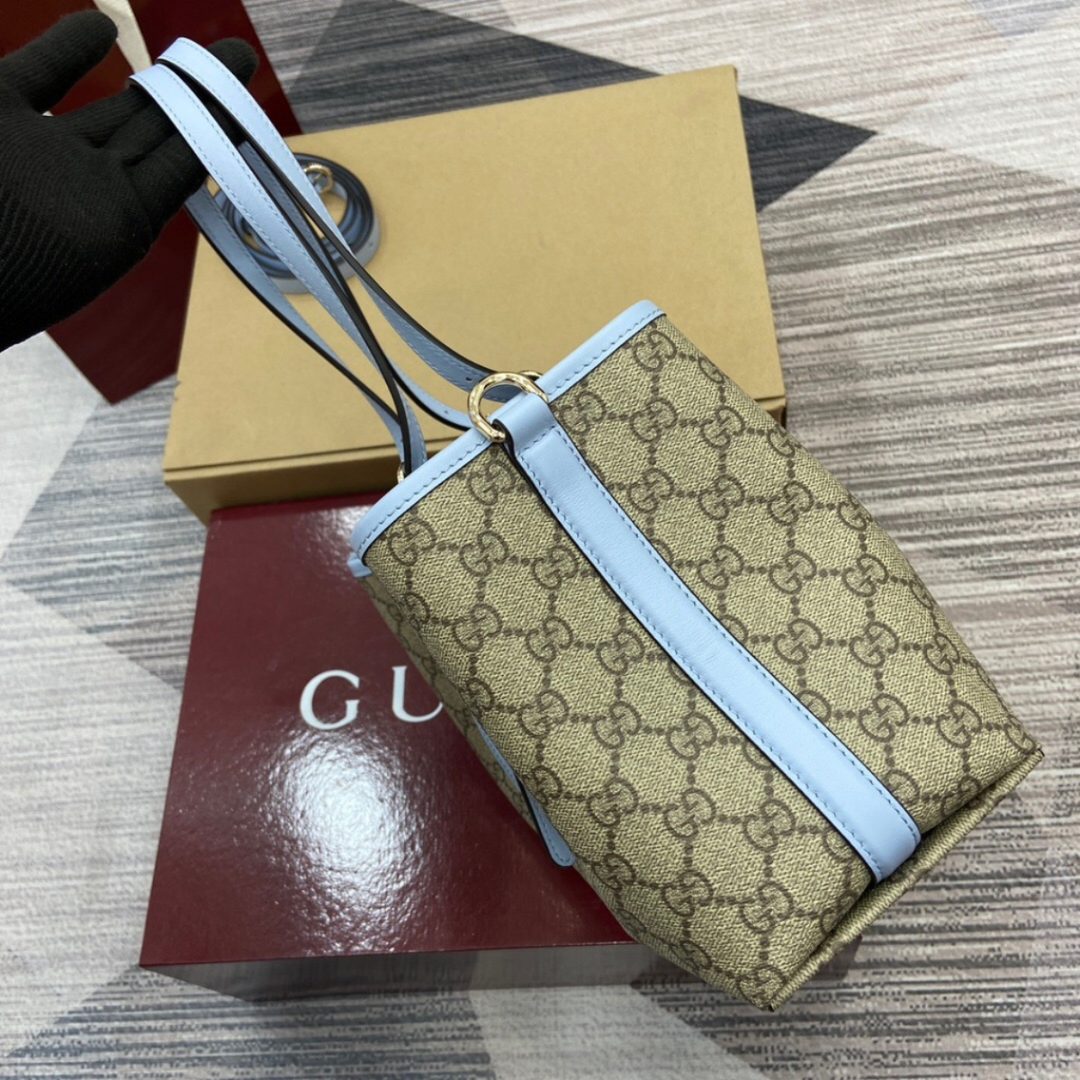 Gucci – Bolso shopper grande con emblema GG