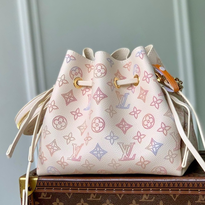 Louis Vuitton – Bolso Bella