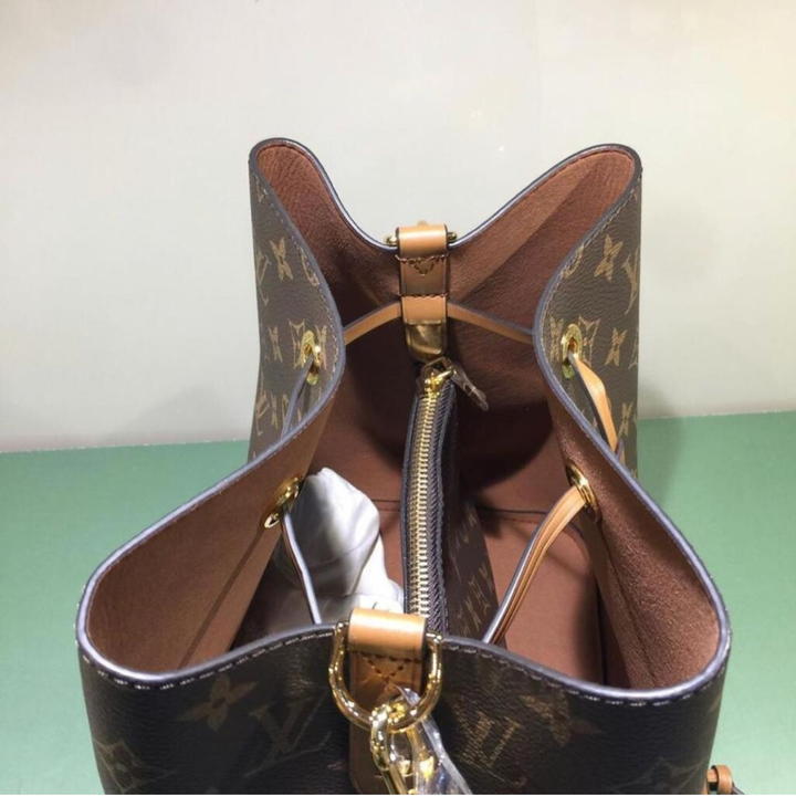 Louis Vuitton – Bolso NéoNoé MM