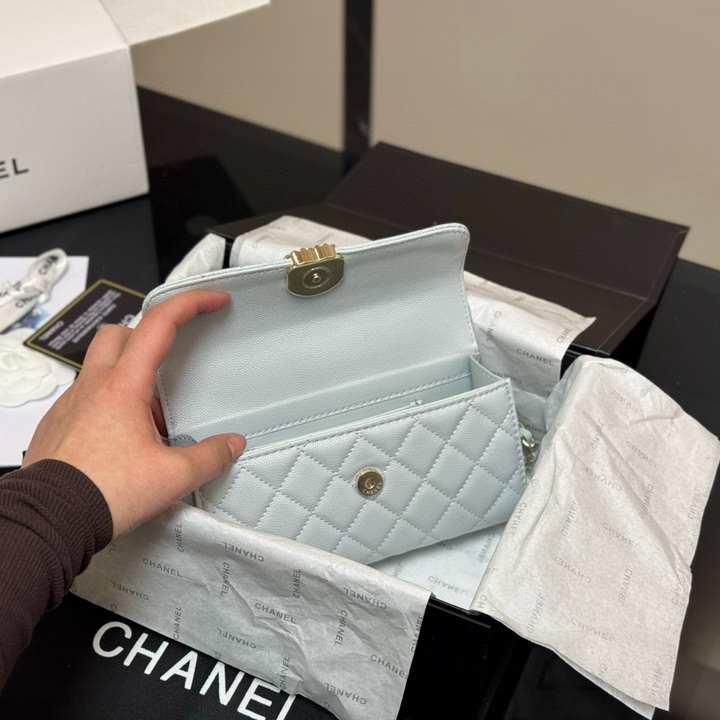 Chanel - Bolso Classic Flap – Gris hielo