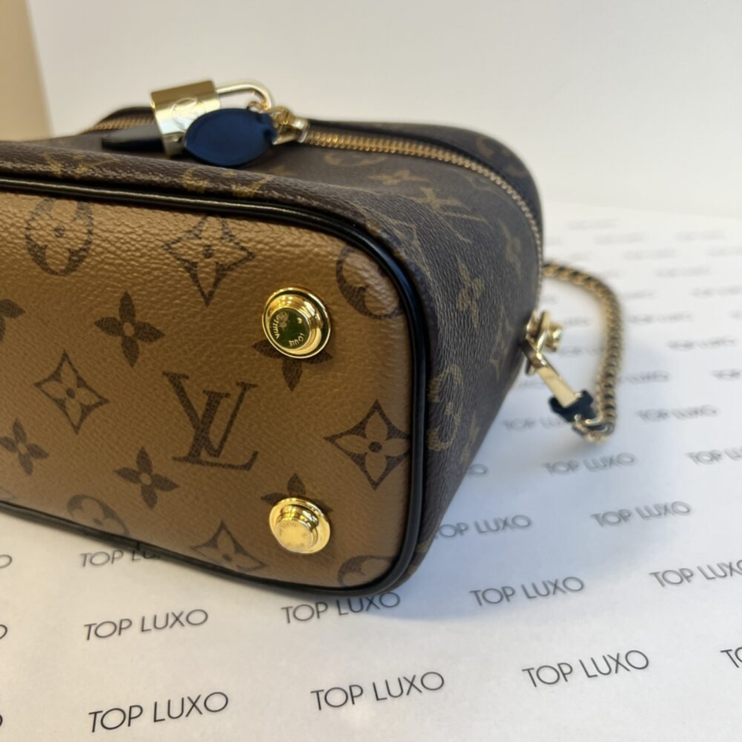 Louis Vuitton – Bolso Vanity PM